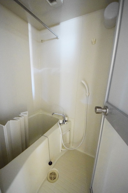 バス・シャワールーム　～今日の疲れはさっぱりと～