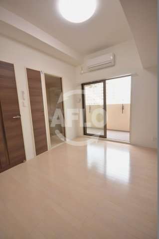 居室・リビング　ＬＵＸＥ難波ＥＡＳＴ　洋室