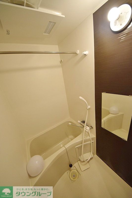 バス・シャワールーム　バス