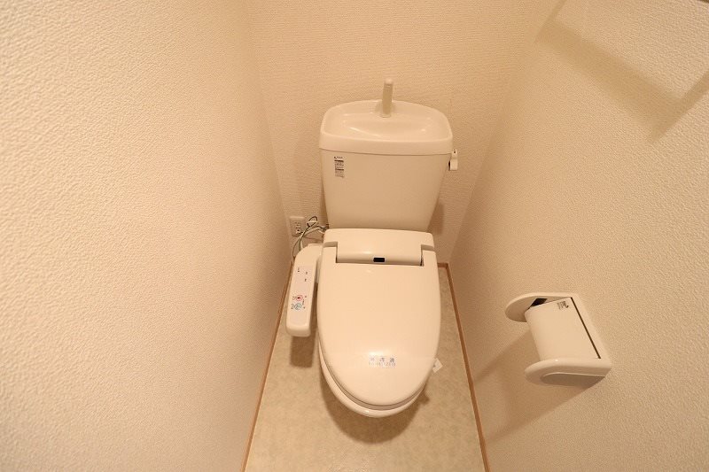 トイレ　別部屋写真使用