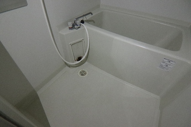 バス・シャワールーム　別室の参考写真です。