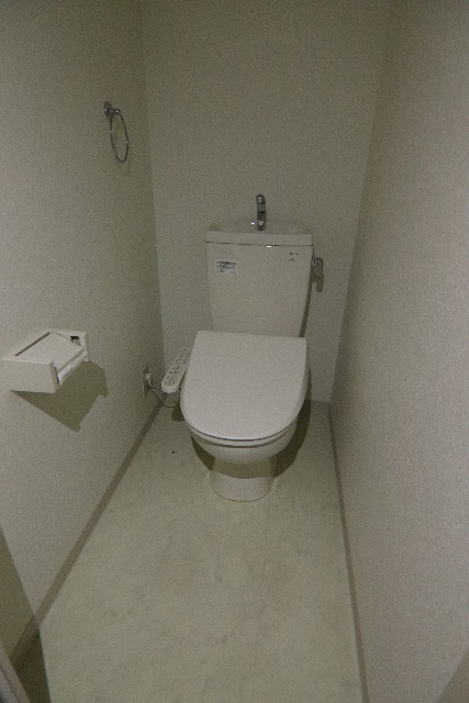 トイレ　別室の参考写真です。