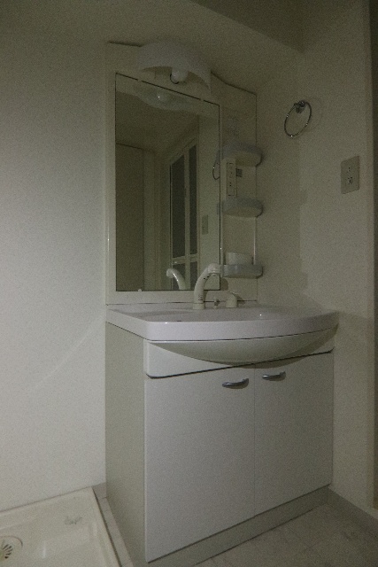 洗面設備　別室の参考写真です。