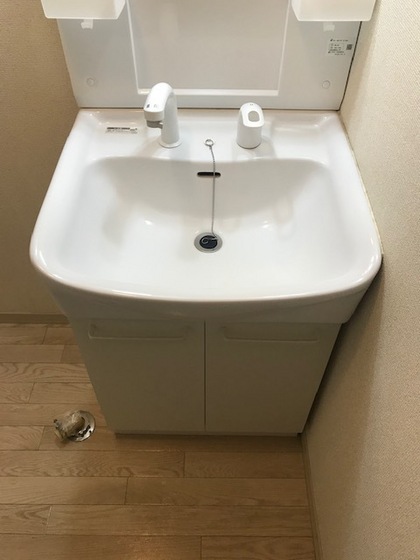 洗面設備　※別部屋の写真です