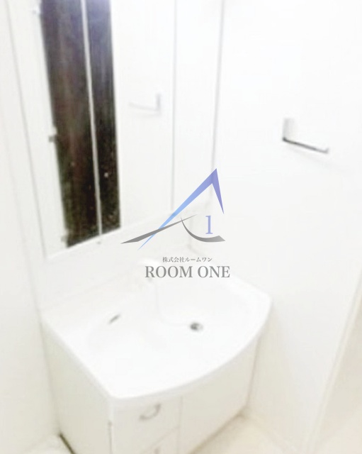 洗面設備　洗面台です。