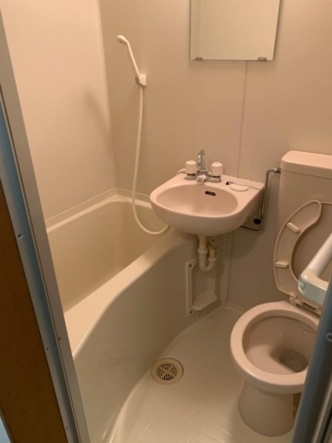 バス・シャワールーム　バスルーム