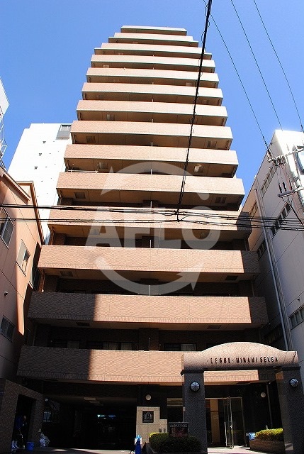 建物外観　リーガル南船場　高級感あふれる外観