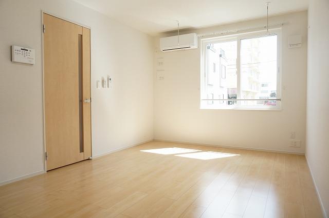 居室・リビング　リビング１