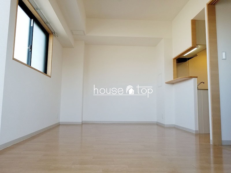 居室・リビング　2入居でもゆったりと出来ますよ♪