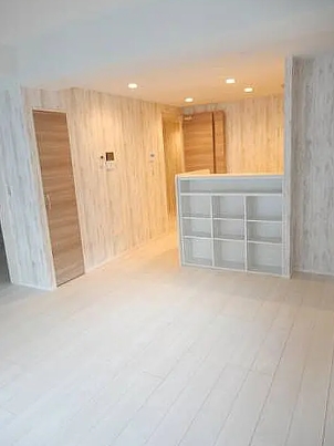 居室・リビング　☆明るい洋室☆