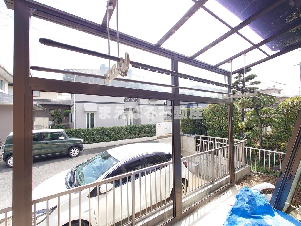 バルコニー　テラス