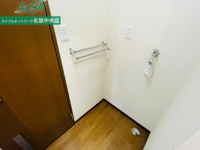 玄関　同物件・別室の写真です。