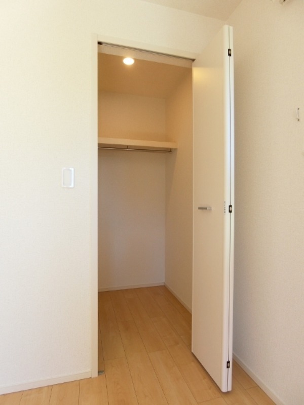 収納　図面と現状に相違がある場合には現状を優先