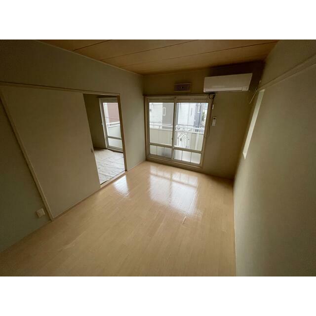 居室・リビング　洋室