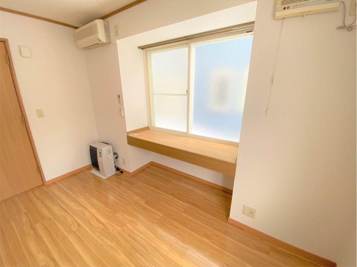 その他設備　出窓