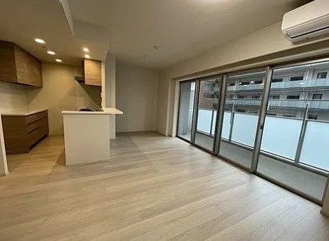 居室・リビング　使いやすい居間です