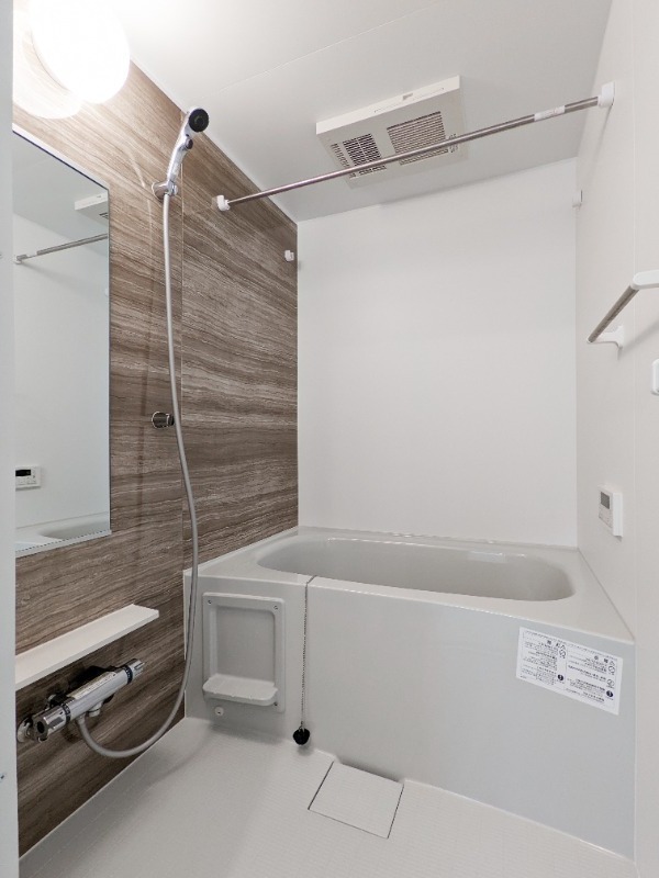 バス・シャワールーム　図面と現状に相違がある場合には現状を優先