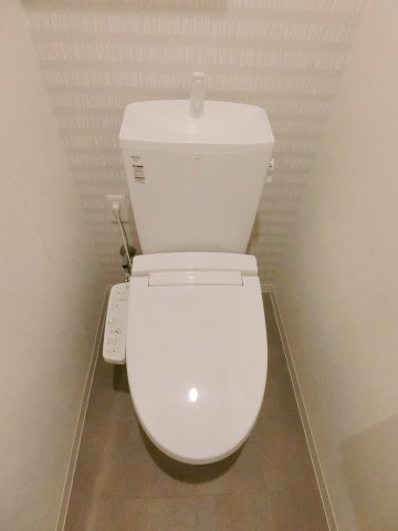 トイレ　アストリア