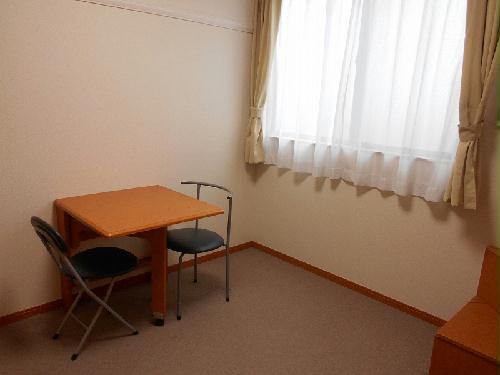 居室・リビング　1Fはフローリング　2階以上は絨毯となります