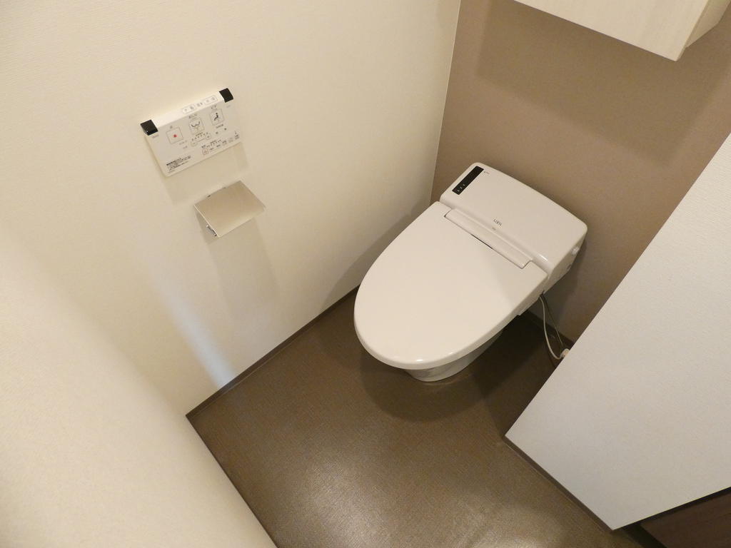 トイレ　トイレ