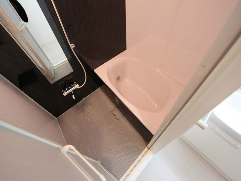 バス・シャワールーム　追い焚き　浴室暖房乾燥機付バスルーム