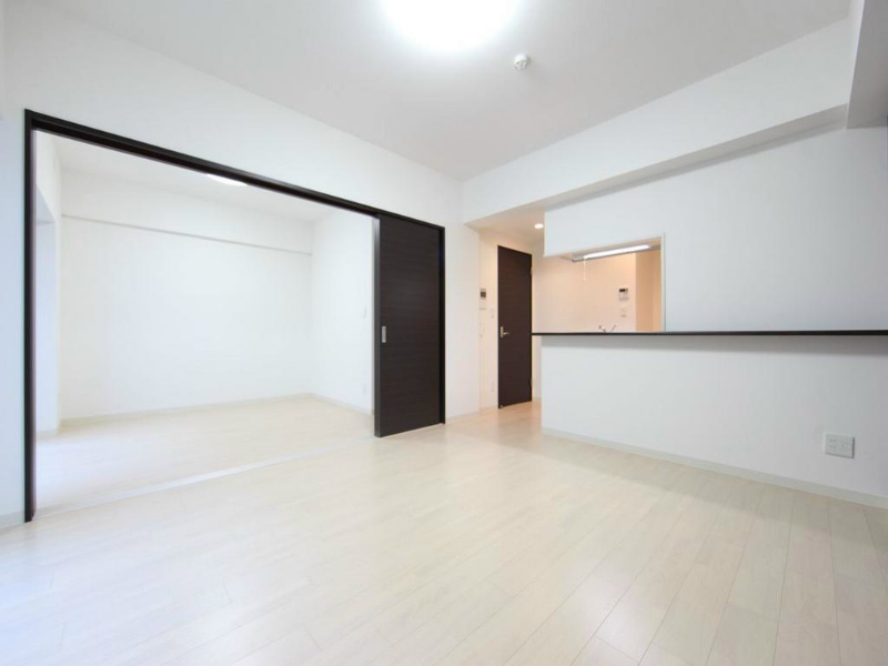 居室・リビング　ＬＤＫ15.1帖洋室7.09帖とつなげても仕切っても使えます