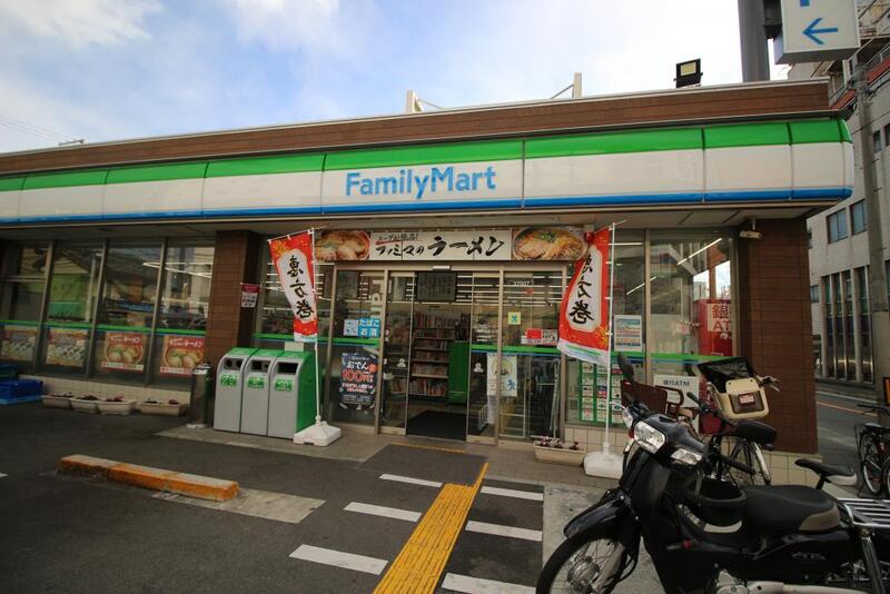 コンビニ　ファミリーマート城東えなみ店（コンビニ）まで375m