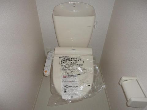 トイレ　シャワー付トイレ