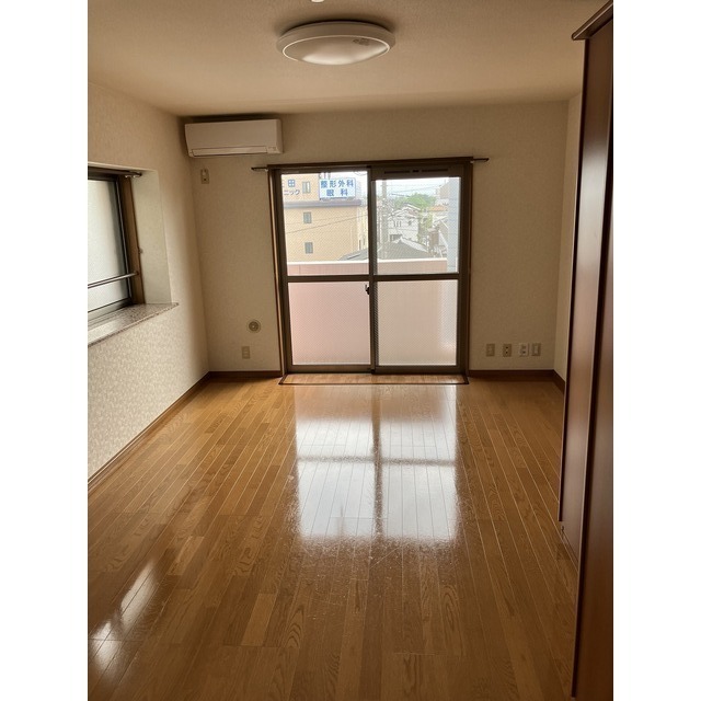 居室・リビング　別部屋のお写真です。