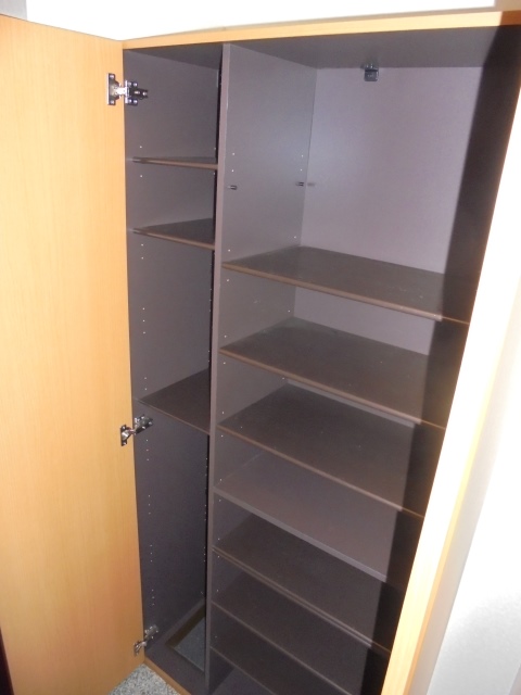 玄関　シューズボックス