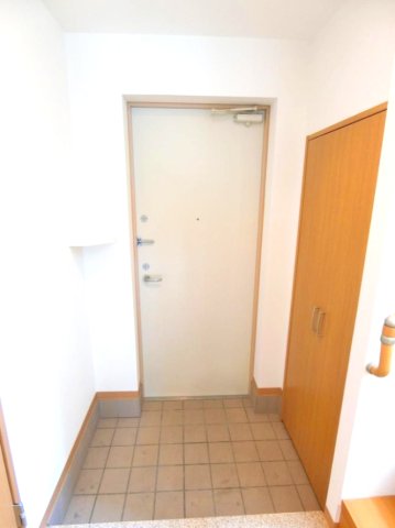 玄関　※別室参考写真