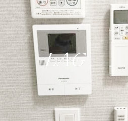 セキュリティ　モニター付きインターホンになります。