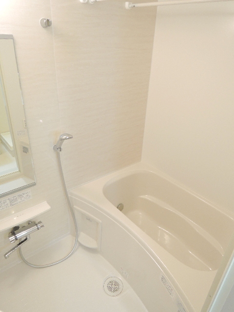 バス・シャワールーム　追焚・暖房乾燥機能付バスルーム