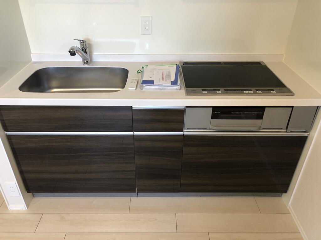 キッチン　※別号室参考写真