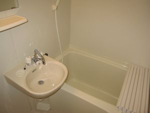 バス・シャワールーム　浴室