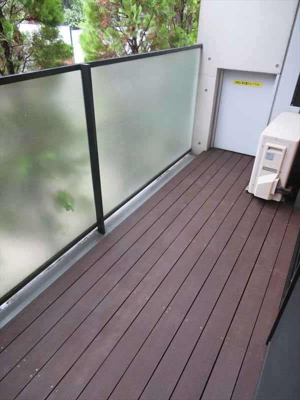 バルコニー　同マンション別部屋