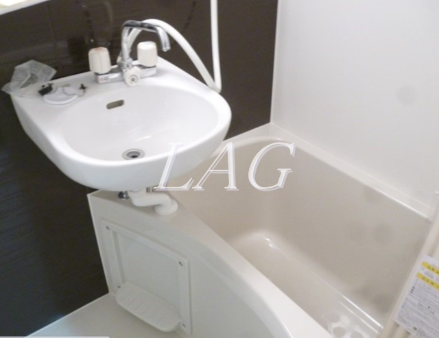 バス・シャワールーム　お風呂です。