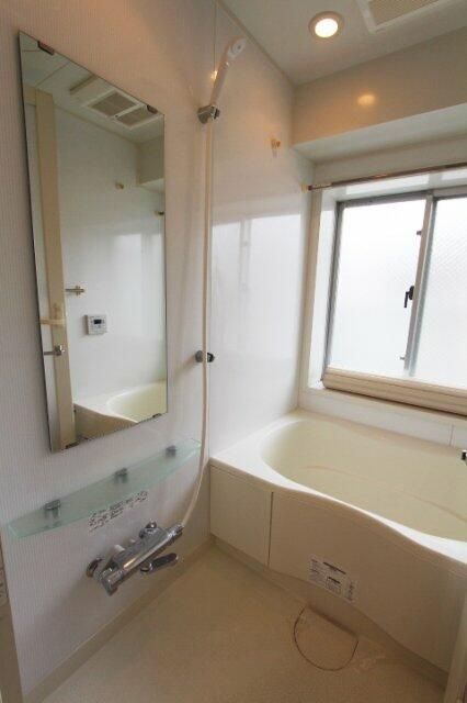 バス・シャワールーム　☆リラックスできるお風呂☆