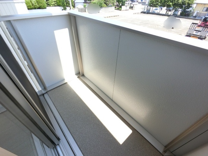 バルコニー　図面と現状に相違がある場合には現状を優先