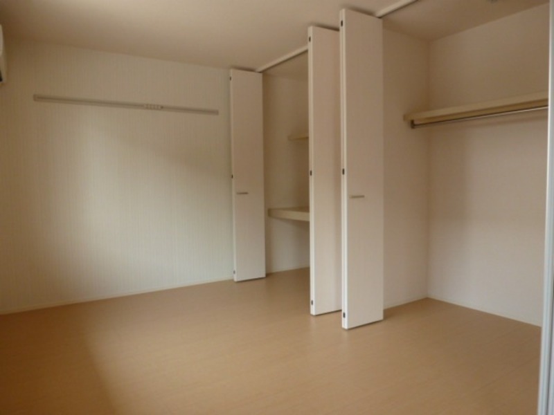 収納　図面と現状に相違がある場合には現状を優先