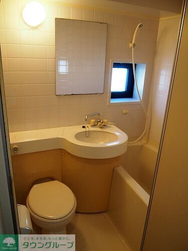 洗面設備　洗面台、鏡(3点UB)　※前科募集時2020年2月撮影