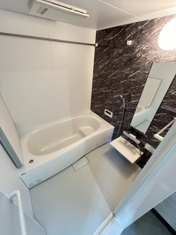 バス・シャワールーム　同物件、類似間取りのイメージ写真です