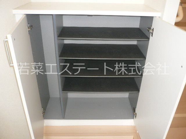 玄関　※別部屋参考