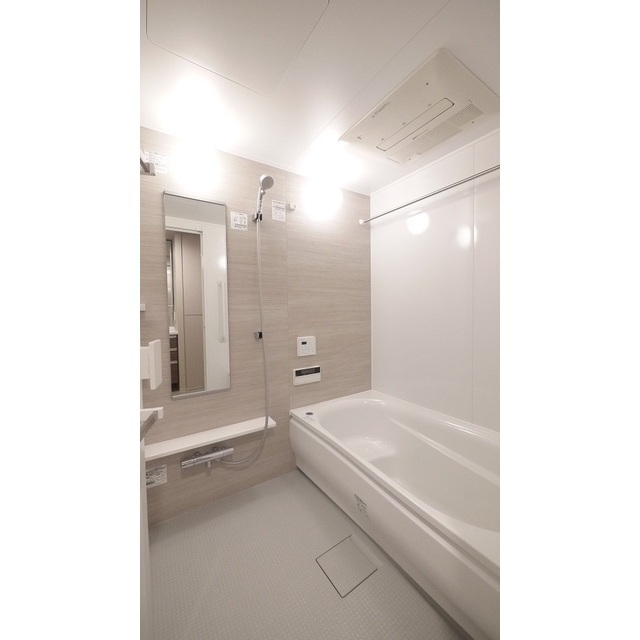 バス・シャワールーム　ミストサウナ付き浴室乾燥機