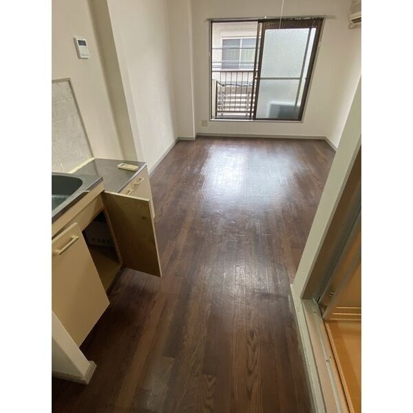 その他部屋・スペース　イメージとして同建物他部屋を表示しています