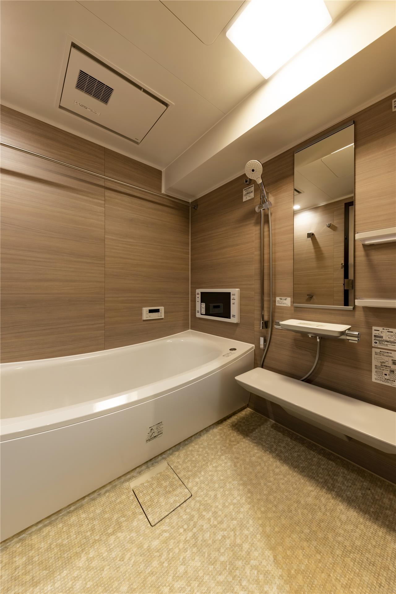 バス・シャワールーム