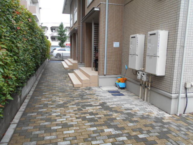 ロビー　共用通路