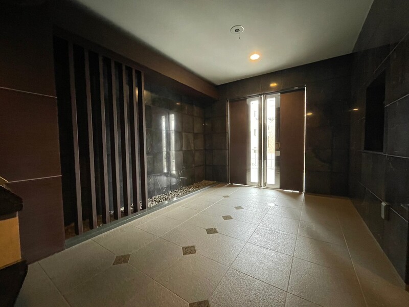 ロビー　弊社は都内全域の物件をご紹介可能です！