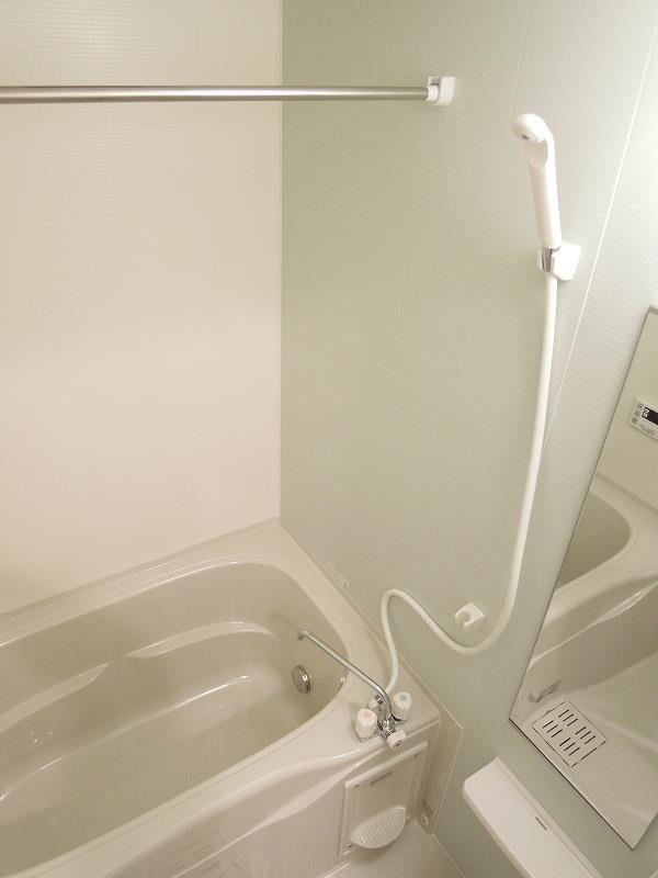 バス・シャワールーム　バスルーム