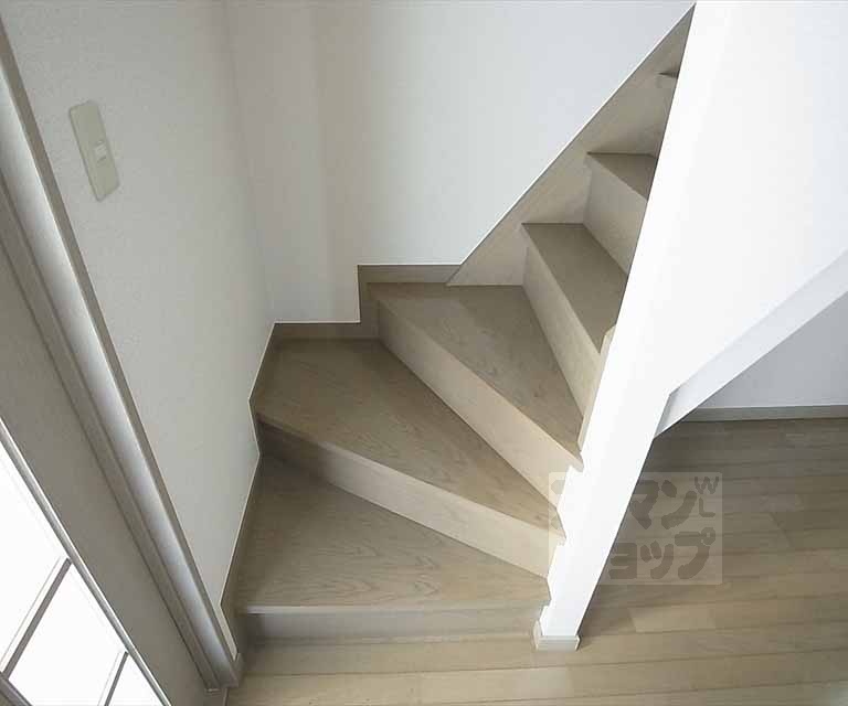 その他部屋・スペース　階段
